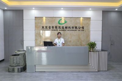 服裝輔料精選 耐水洗不脫色夏裝水洗標(biāo)，廠家專業(yè)批發(fā)訂做