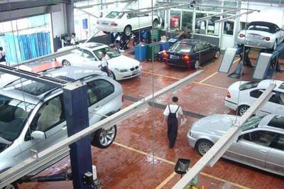 保養(yǎng)汽車時(shí)，車主在休息室喝茶會(huì)怎樣？4S店員工坦言 維修費(fèi)可能悄悄翻倍